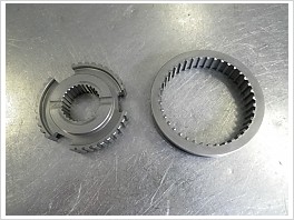 STI hub and sleeve